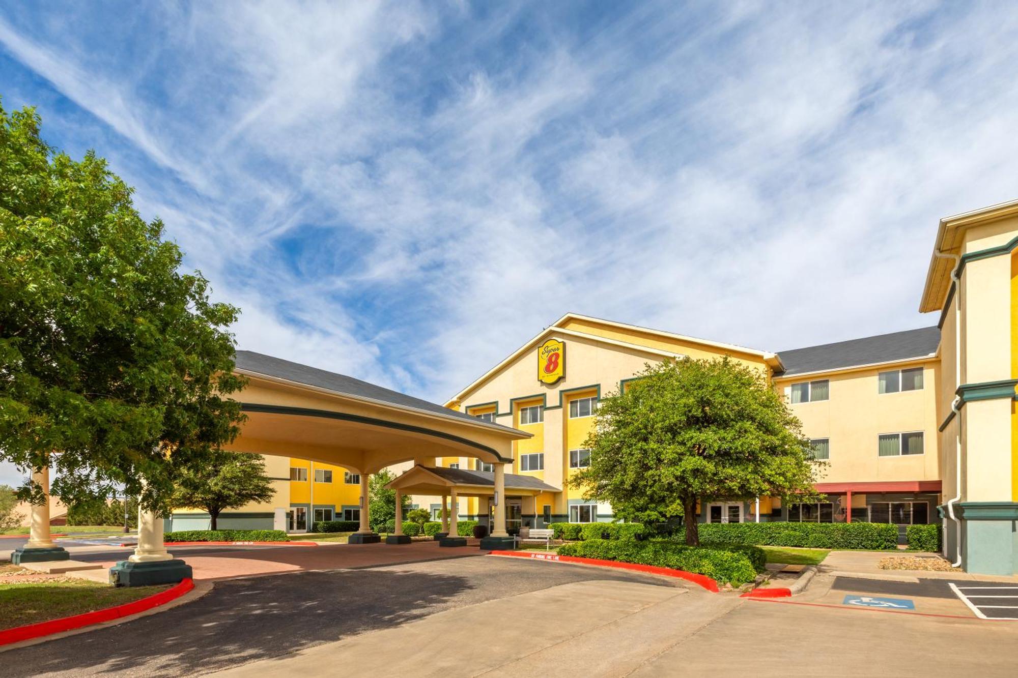 Super 8 By Wyndham Lubbock West Hotel Kültér fotó